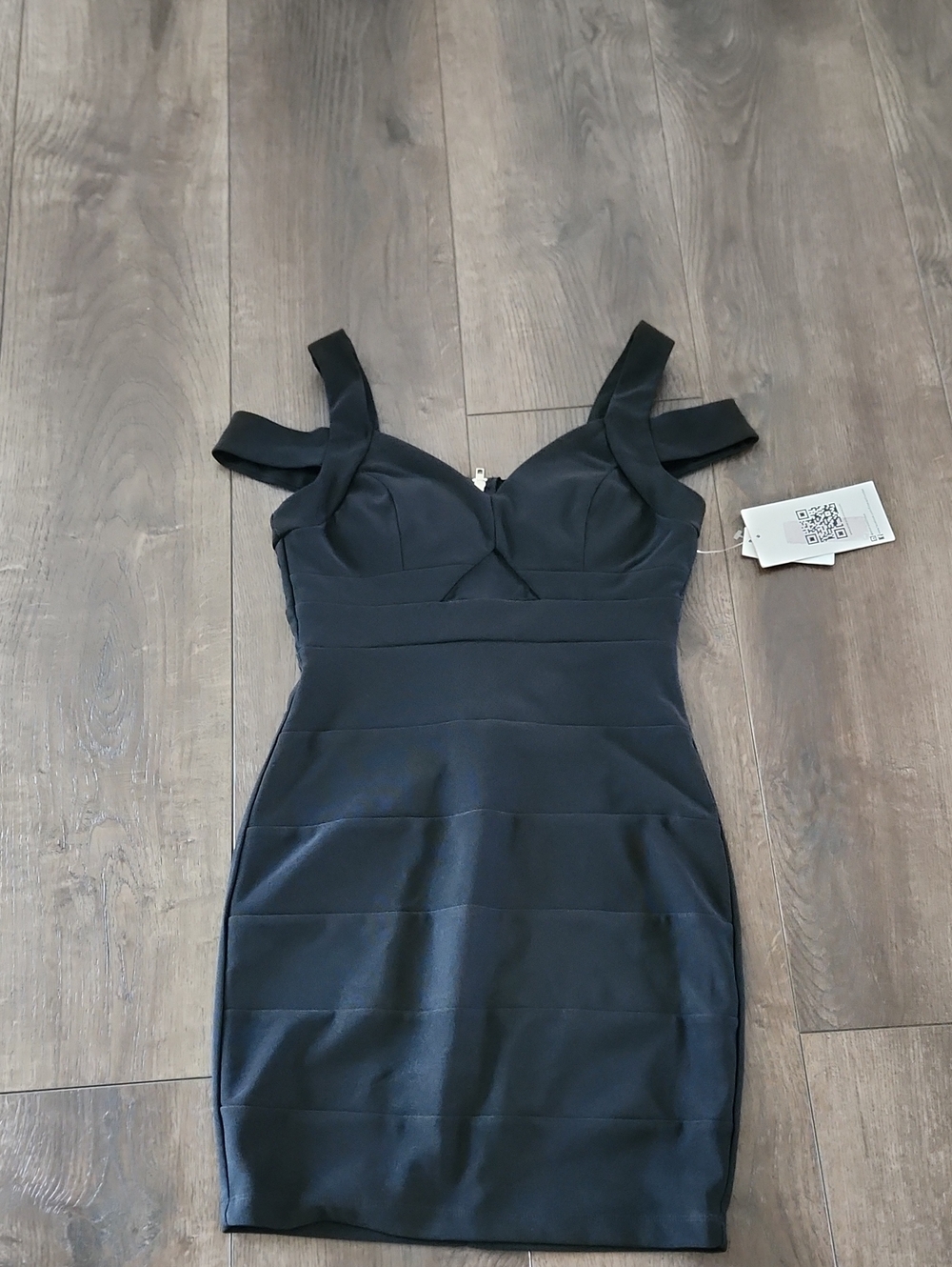 Emerald Sundae Sleeveless fit and flare M Juniors